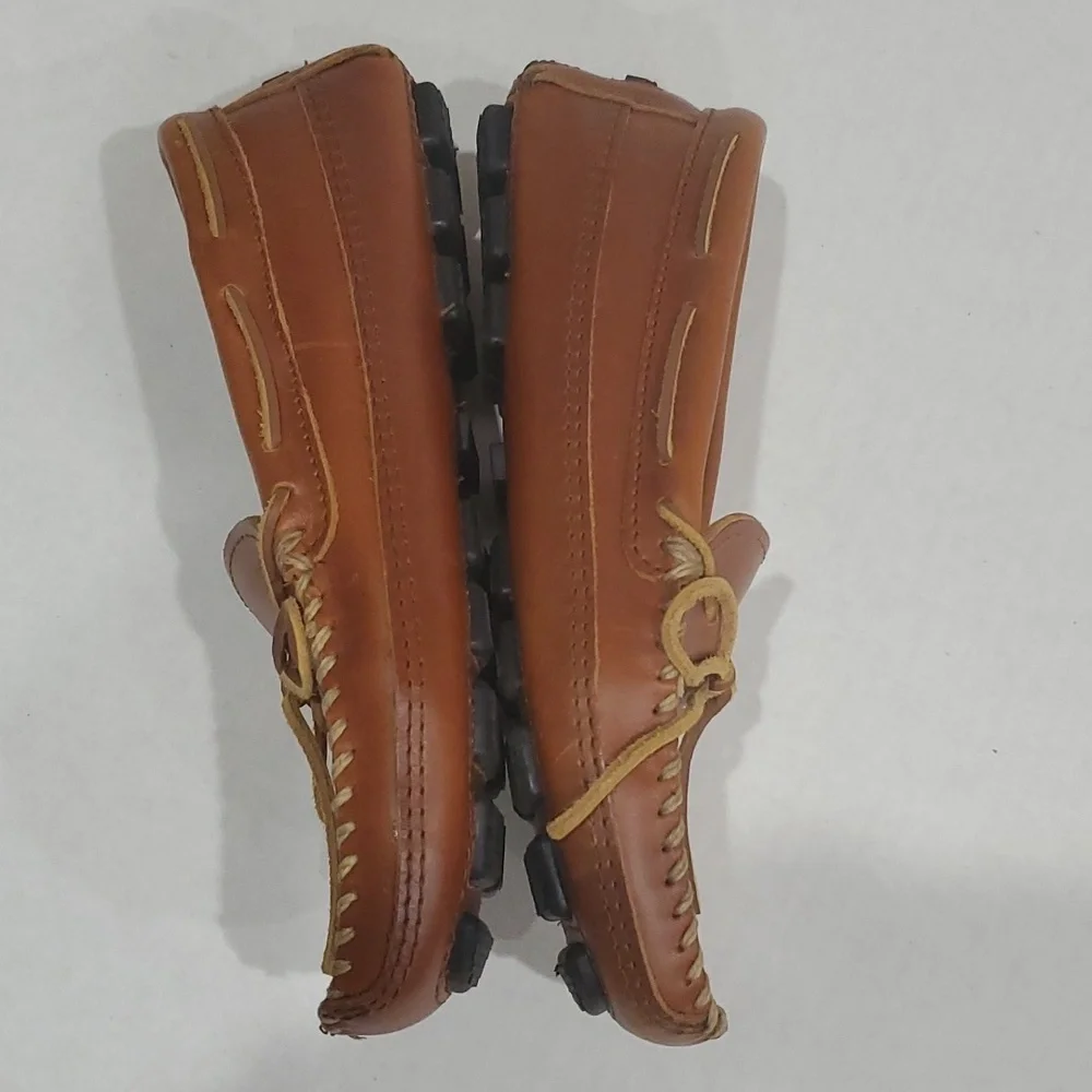 Minnetonka Men's Natural Carmel Moosehide Driving Moccasins Size 9